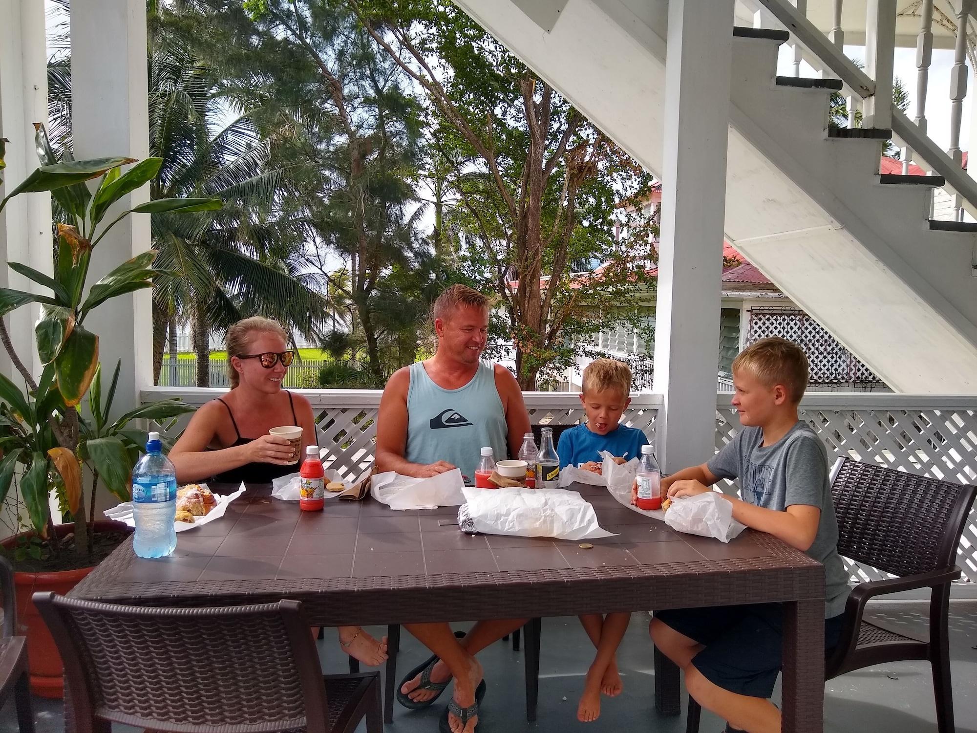 The Great House Inn Belize City Eksteriør bilde