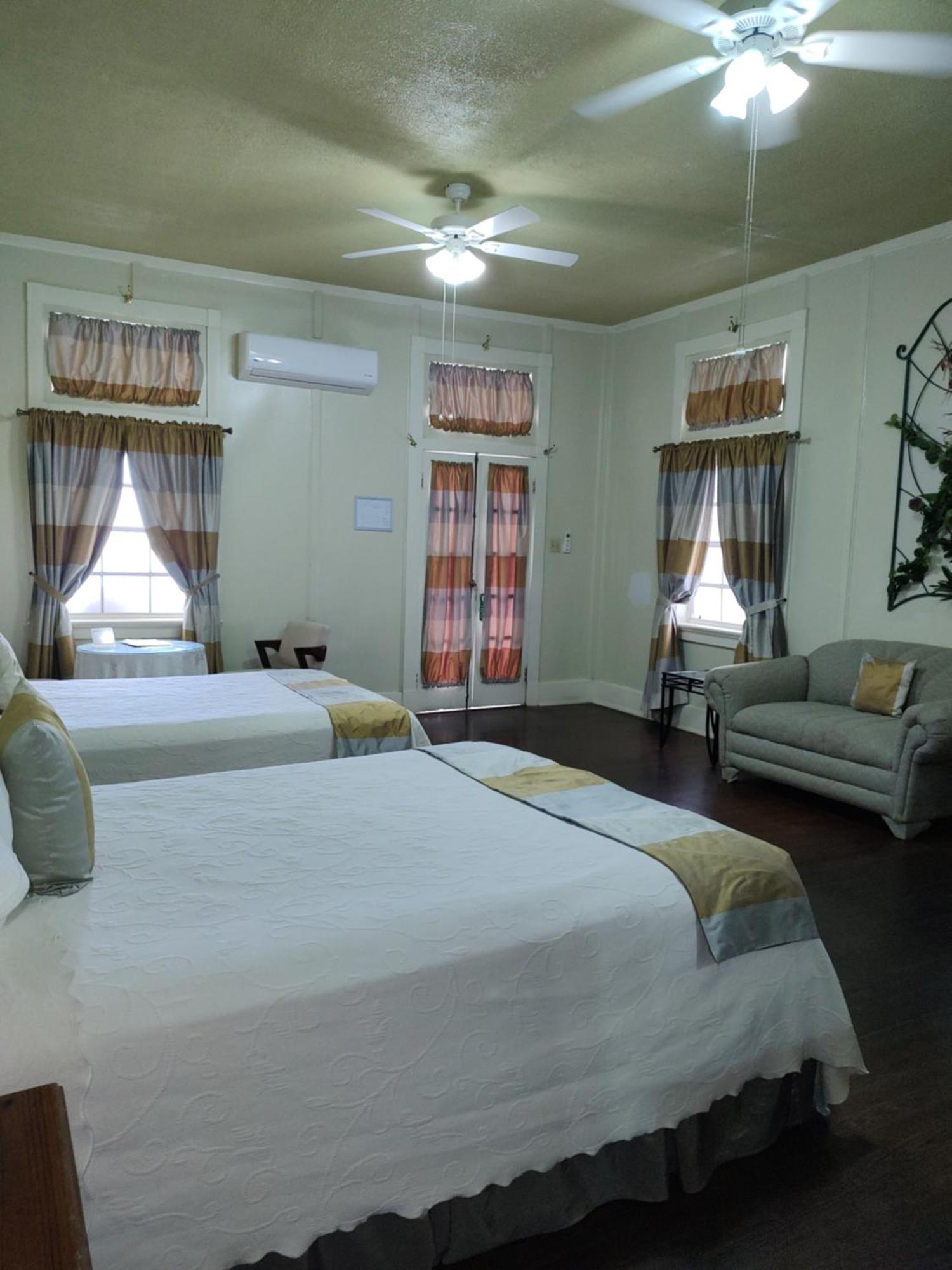 The Great House Inn Belize City Eksteriør bilde