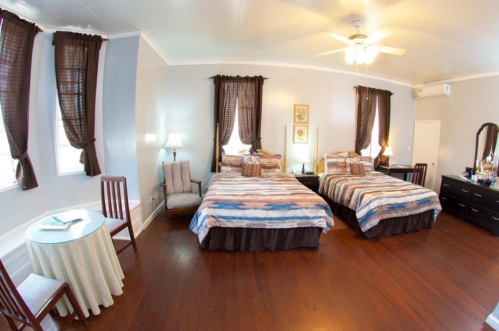 The Great House Inn Belize City Eksteriør bilde